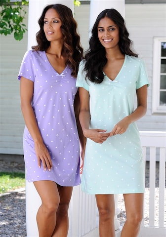 VIVANCE Regular Nightgown in Green: front