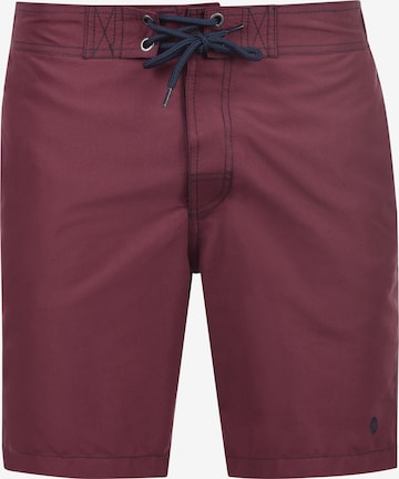 BLEND Board Shorts 'GOMES' in Red: front