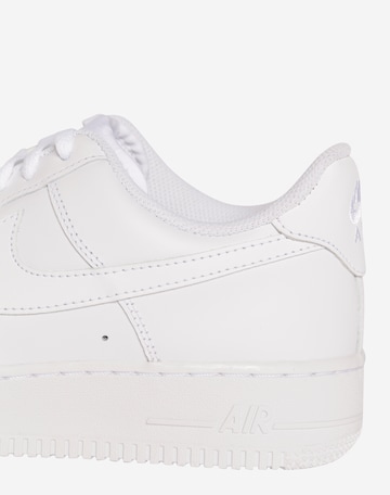 balts Nike Sportswear Zemie brīvā laika apavi 'Air Force 1'
