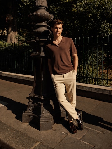 Brown Polo Look