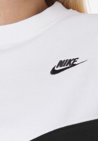 Nike Sportswear Sweatshirt in Schwarz