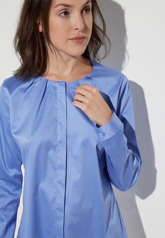 ETERNA Blouse in Blauw