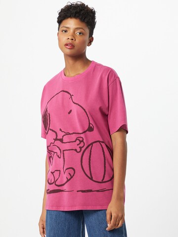 T-shirt LEVI'S ® en rose : devant