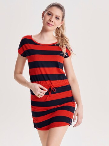 Robe 'ONLMay' ONLY en rouge : devant