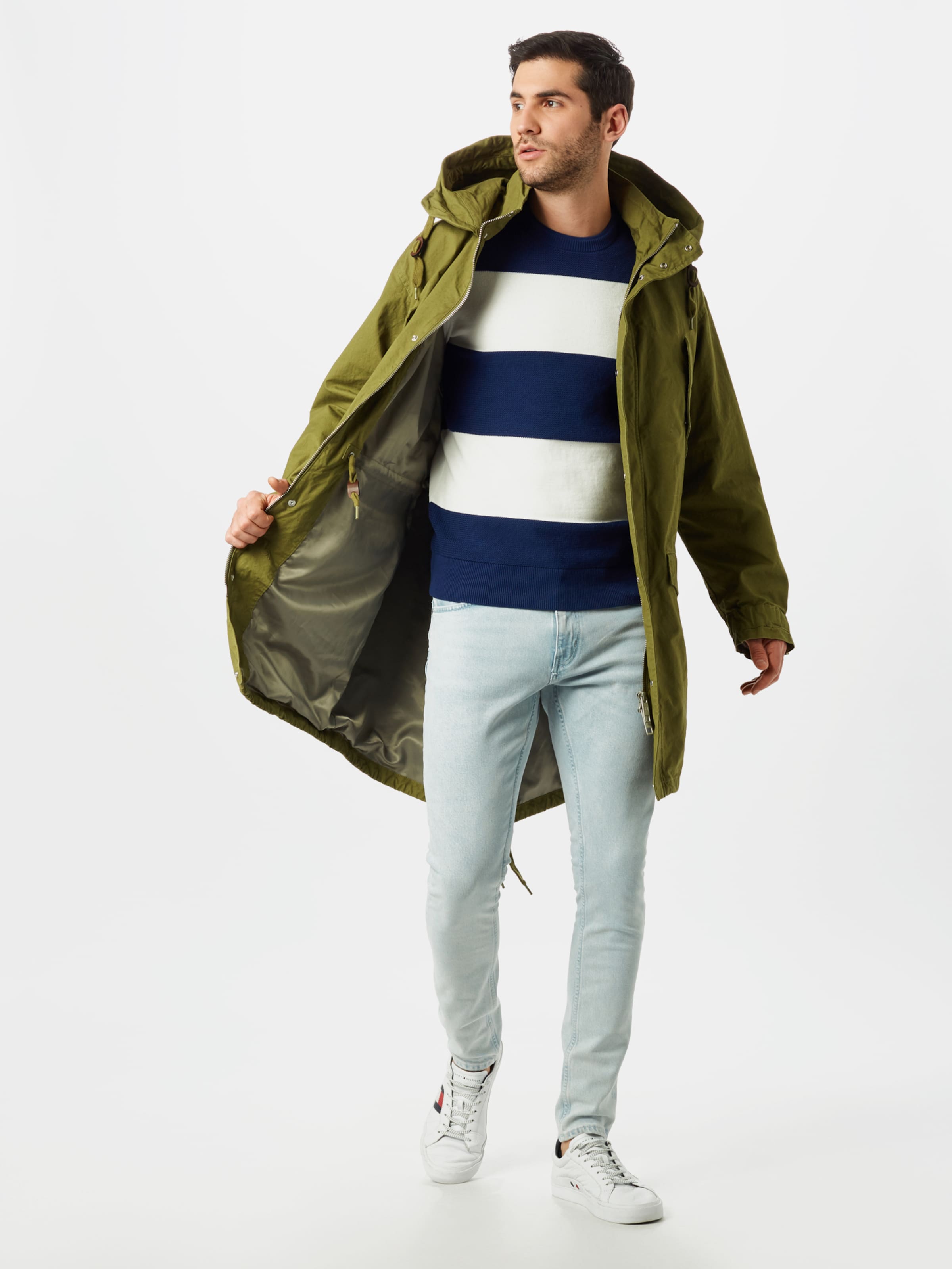 parka lewis hamilton