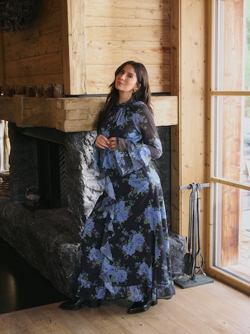 Moody Romantic Dress Look