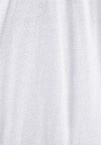 T-shirt LASCANA en blanc