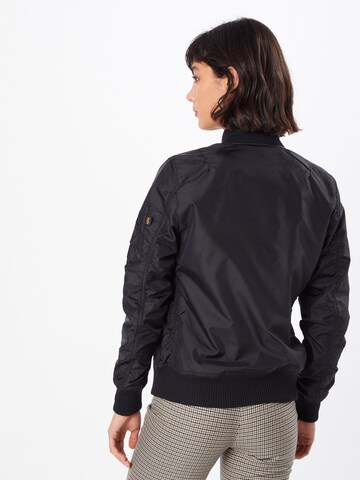ALPHA INDUSTRIES Демисезонная куртка в Черный: сзади