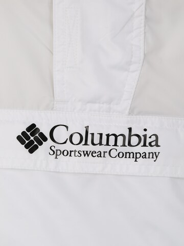 COLUMBIA Performance Jacket 'Challenger' in White