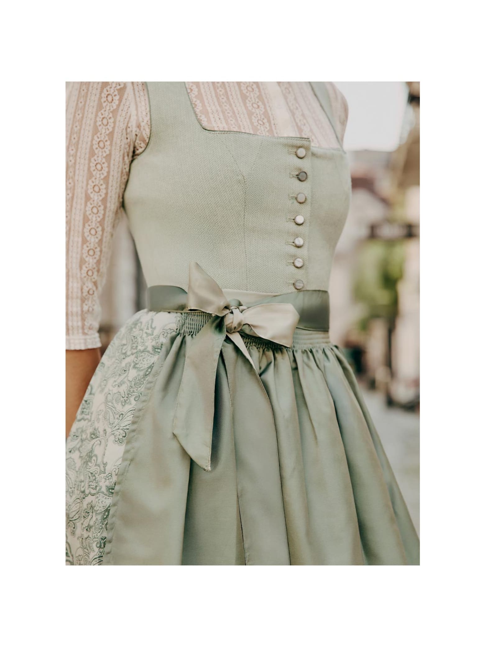 Dein Guide zum perfekten Dirndl-Style All eyes on your Dirndl