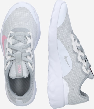 Nike Sportswear Sneaker 'Explore Strada' in Grau