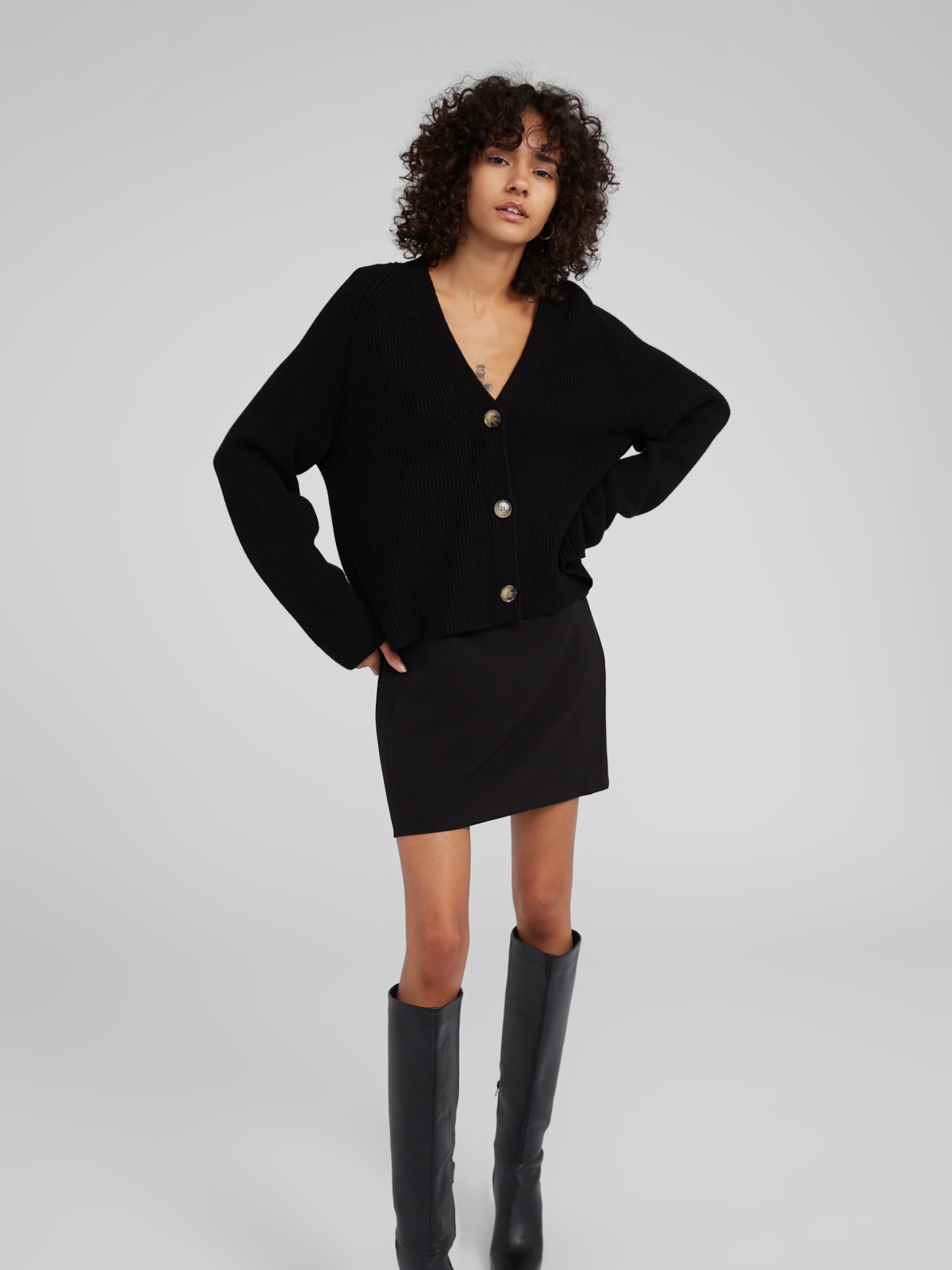 EDITED Strickjacke &#x27;Logan&#x27; in Schwarz