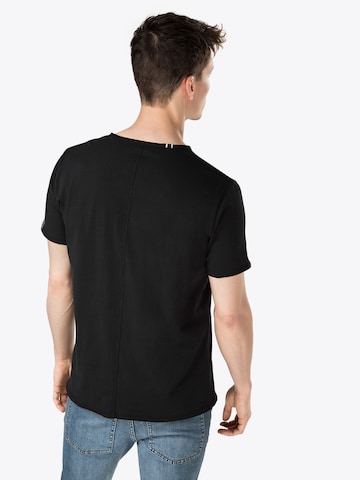 T-Shirt REPLAY en noir : derrière