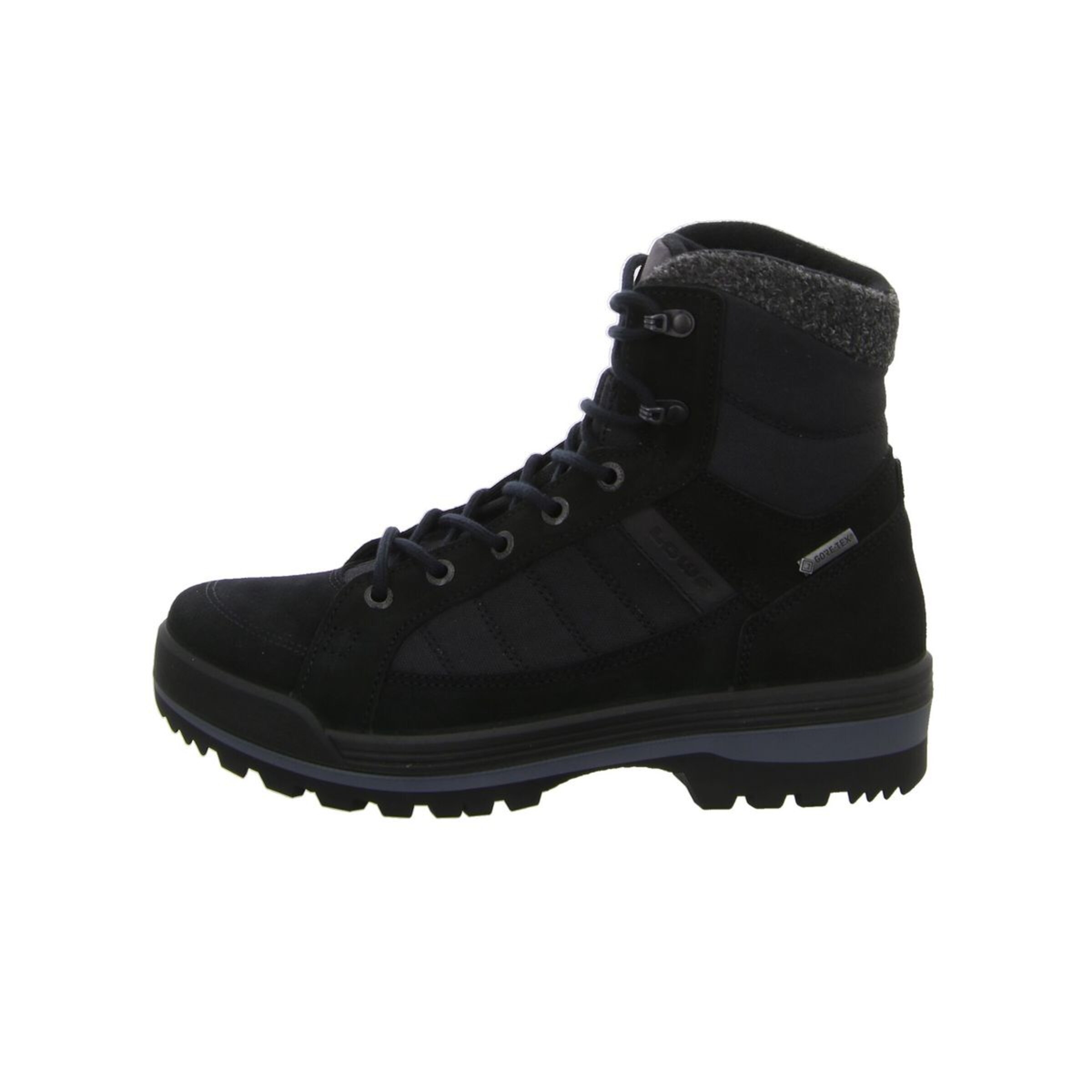LOWA Boots 'Isarco III' in Schwarz