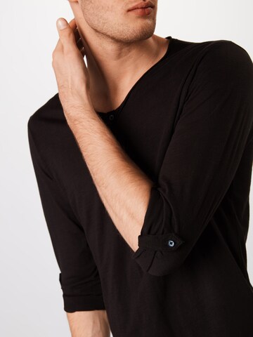 Key Largo - Ajuste regular Camiseta en negro