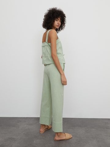 EDITED Loosefit Broek 'Soyara' in Groen