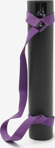 YOGISTAR.COM Mat in Black: front