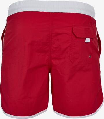 Urban Classics Badeshorts in Rot