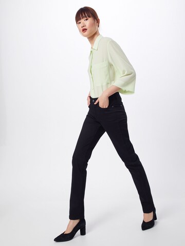 Coupe slim Jean 'Angela' MAC en noir