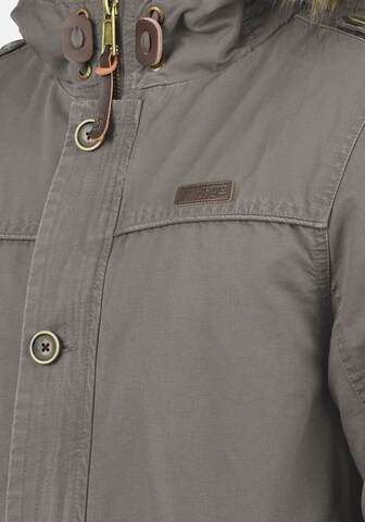 INDICODE JEANS - Parka de inverno 'Pulsoor' em cinzento