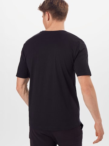 FYNCH-HATTON Regular fit T-shirt i svart