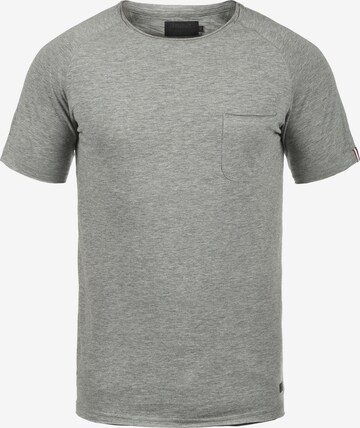 Produkt Shirt 'Xora' in Grey: front