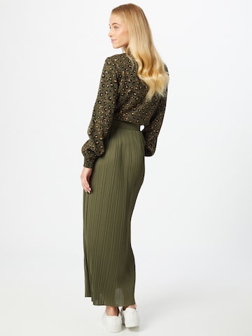 ABOUT YOU Skirt 'Talia' in Green