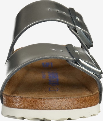 BIRKENSTOCK Pantoletter 'Arizona' i sølv