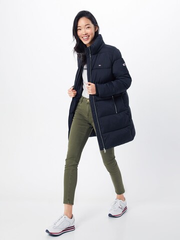 Tommy Jeans Wintermantel 'Modern Puffa' in Zwart