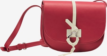 Usha Crossbody Bag in Red: front