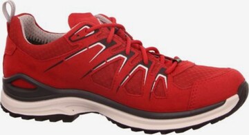 LOWA Flats 'Innox' in Red