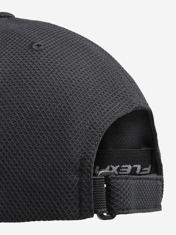 Flexfit Cap 'Hybrid' in Schwarz