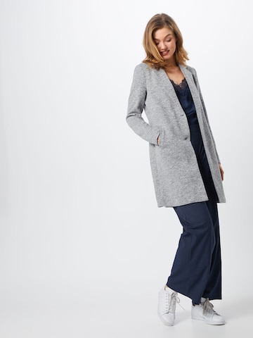 Manteau mi-saison 'Carrie' ONLY en gris