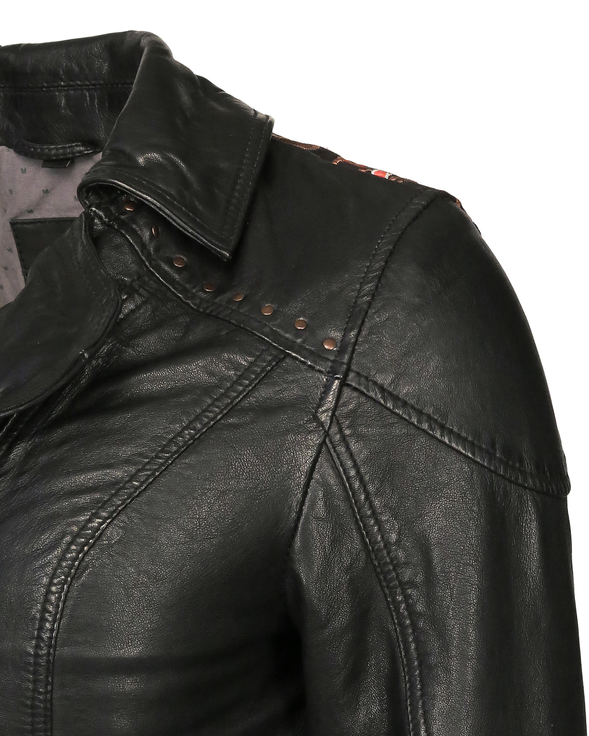MUSTANG Between-season jacket 'Aniwa' in Black