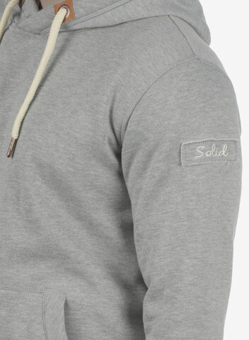 !Solid Sweatshirt in Grau