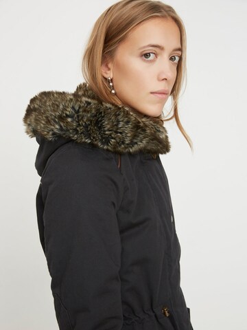 VERO MODA Winterparka 'Missy' in Zwart