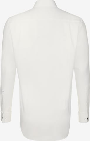 Coupe regular Chemise business 'Modern' SEIDENSTICKER en blanc