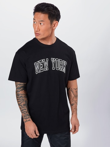 Starter Black Label Regular fit T-shirt 'New York' i svart: framsida