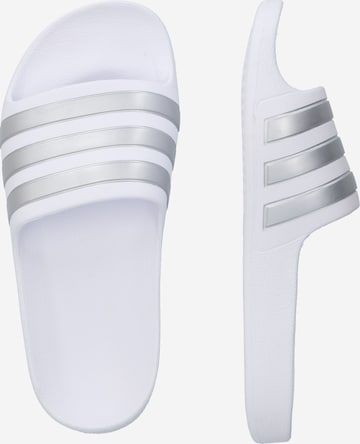 ADIDAS SPORTSWEAR Rantakengät 'Adilette Aqua' värissä valkoinen