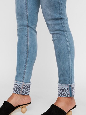 MAMALICIOUS Slimfit Jeans in Blau