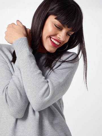 ONLY - Jersey 'ONLLesly Kings' en gris