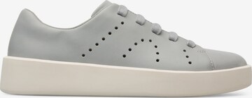 Sneaker bassa 'Courb' di CAMPER in grigio