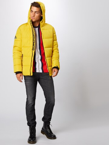 Veste mi-saison Superdry en jaune