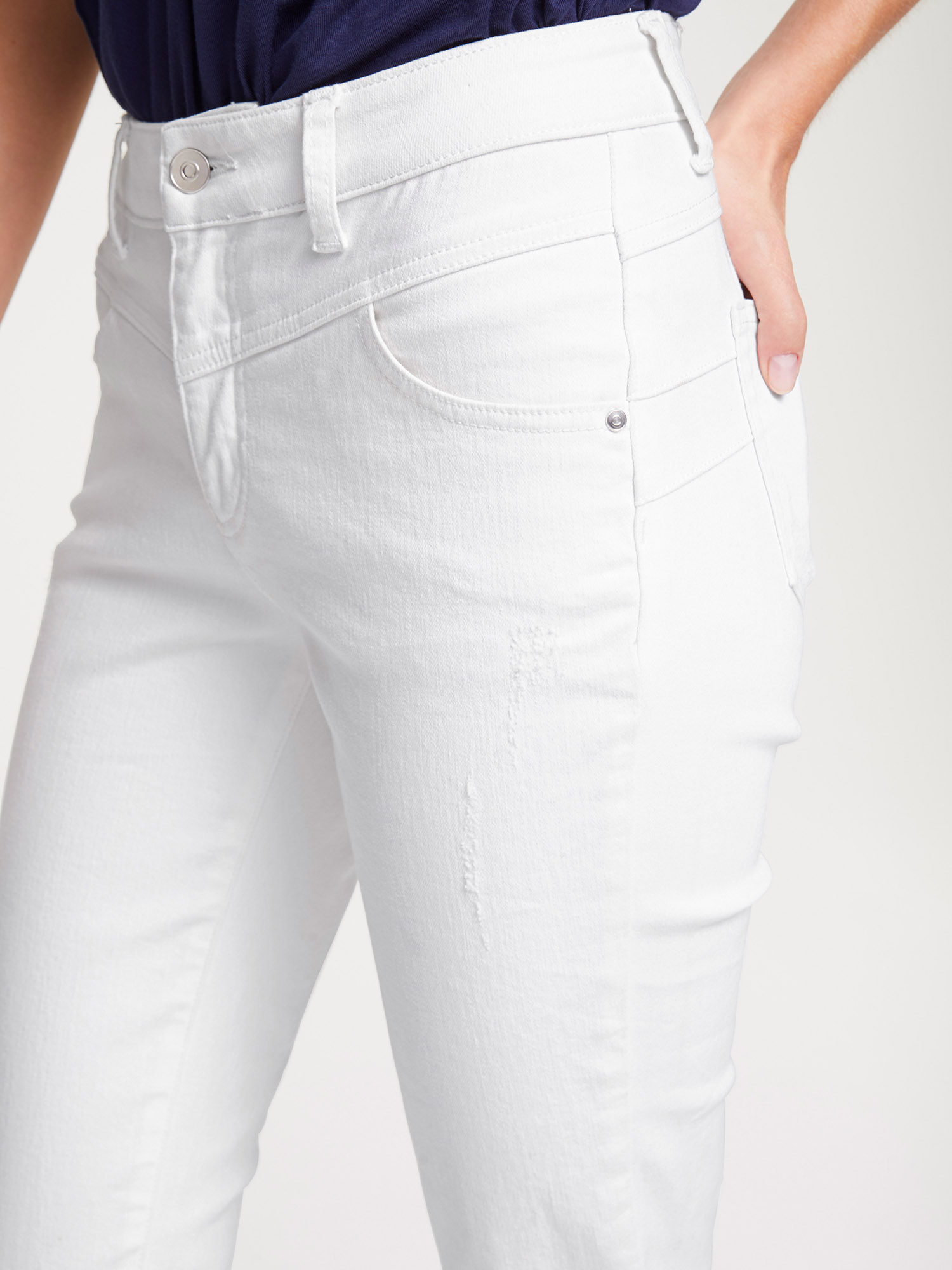 heine Jeans Aleria in Weiß 