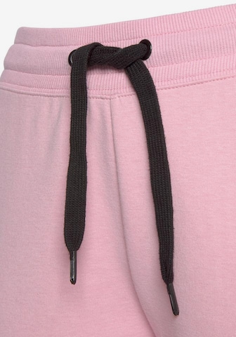 BENCH Pants in Pink