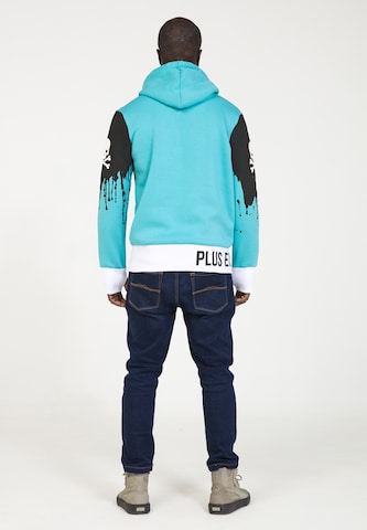 PLUS EIGHTEEN Sweatshirt in Blauw