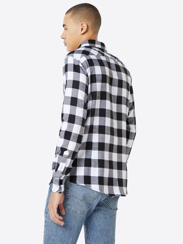 Urban Classics - Regular Fit Camisa em branco