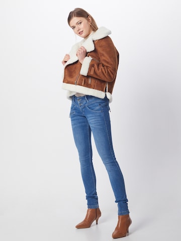 Skinny Jeans 'Coreena' di FREEMAN T. PORTER in blu