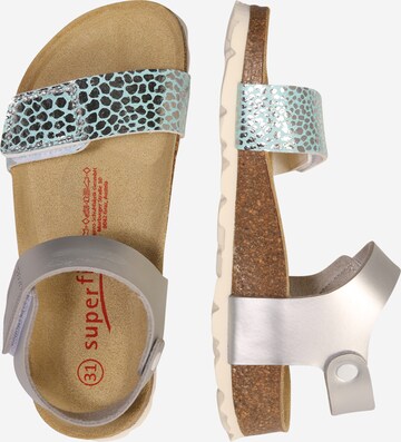 SUPERFIT Sandalen in Zilver: zijkant