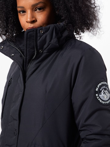 juoda Superdry Žieminė parka 'Ashley'